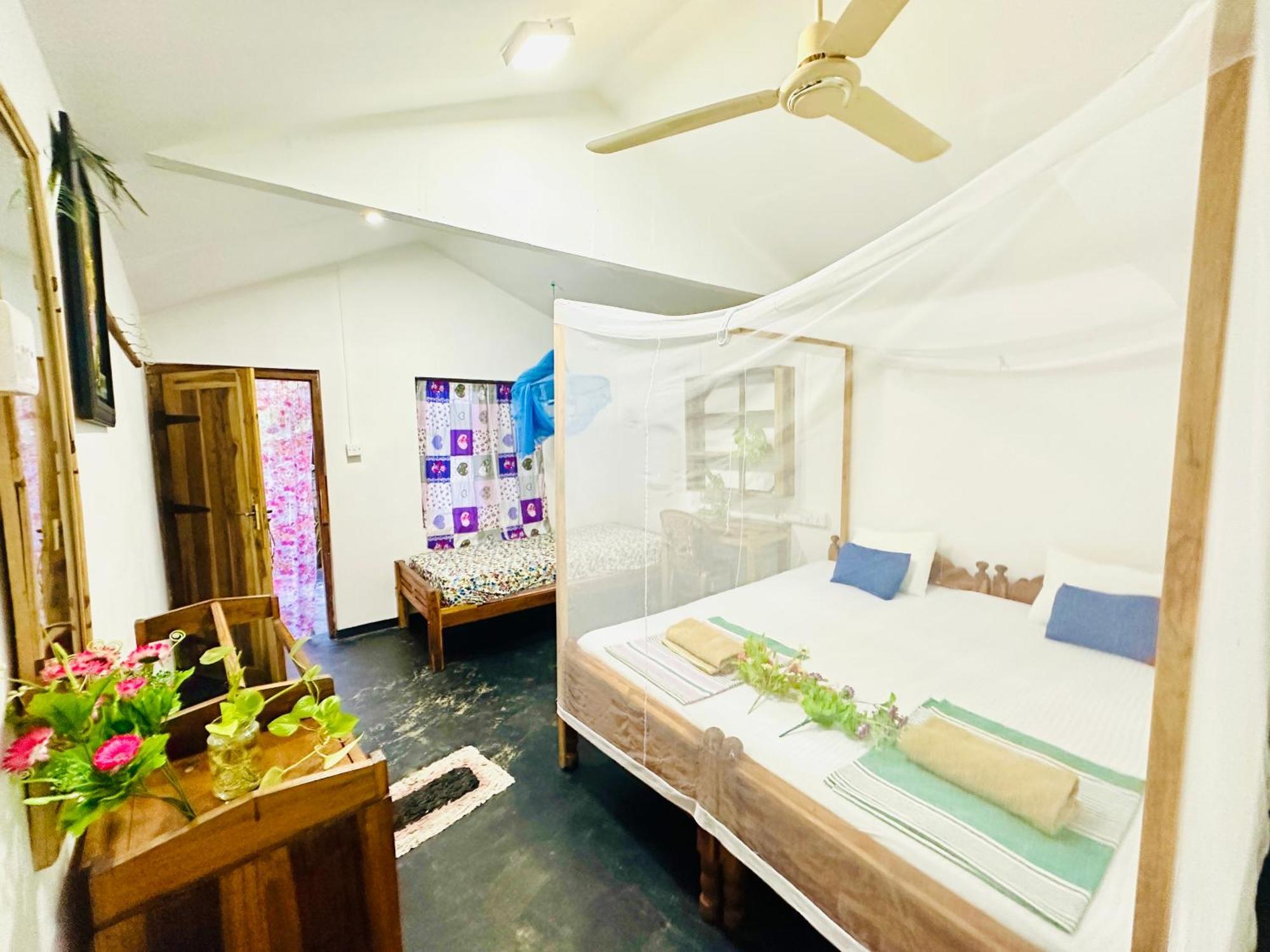 Beach Cab Resort Arugam Bay Buitenkant foto