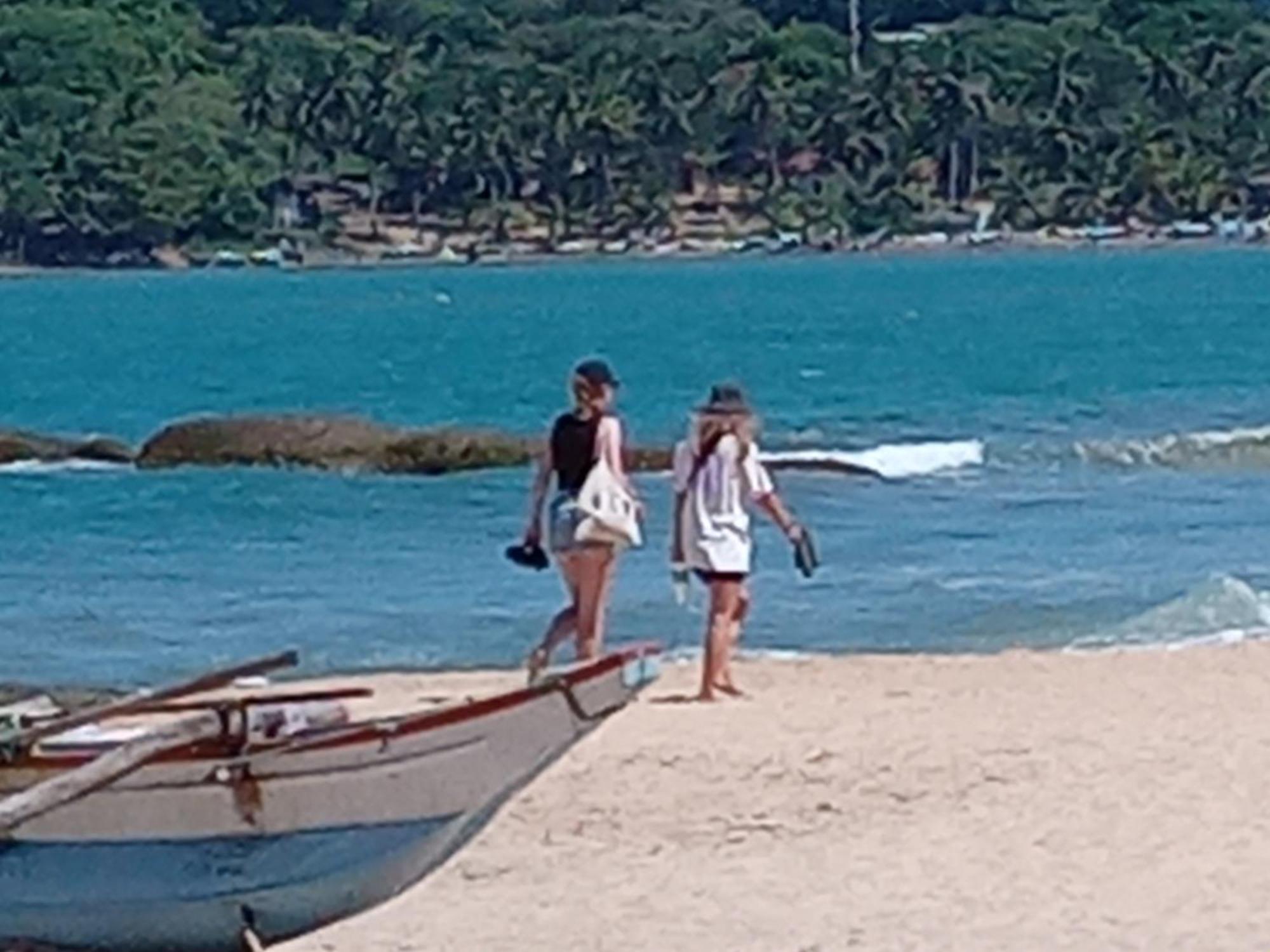 Beach Cab Resort Arugam Bay Buitenkant foto